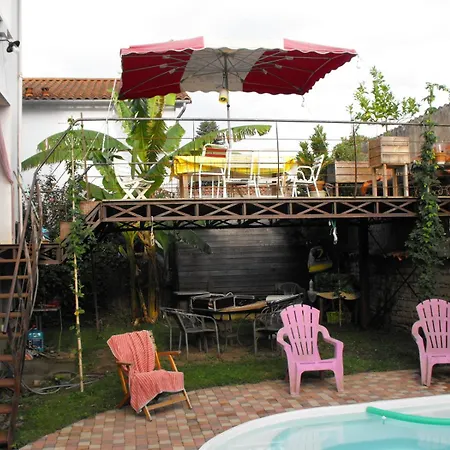 Maison De Terrasse Piscine Jardin Villa *