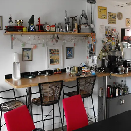 Villa Maison De Terrasse Piscine Jardin