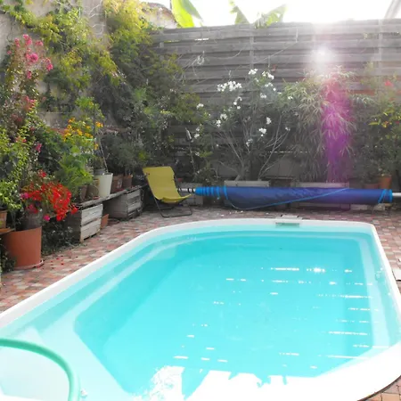 Maison De Terrasse Piscine Jardin Villa